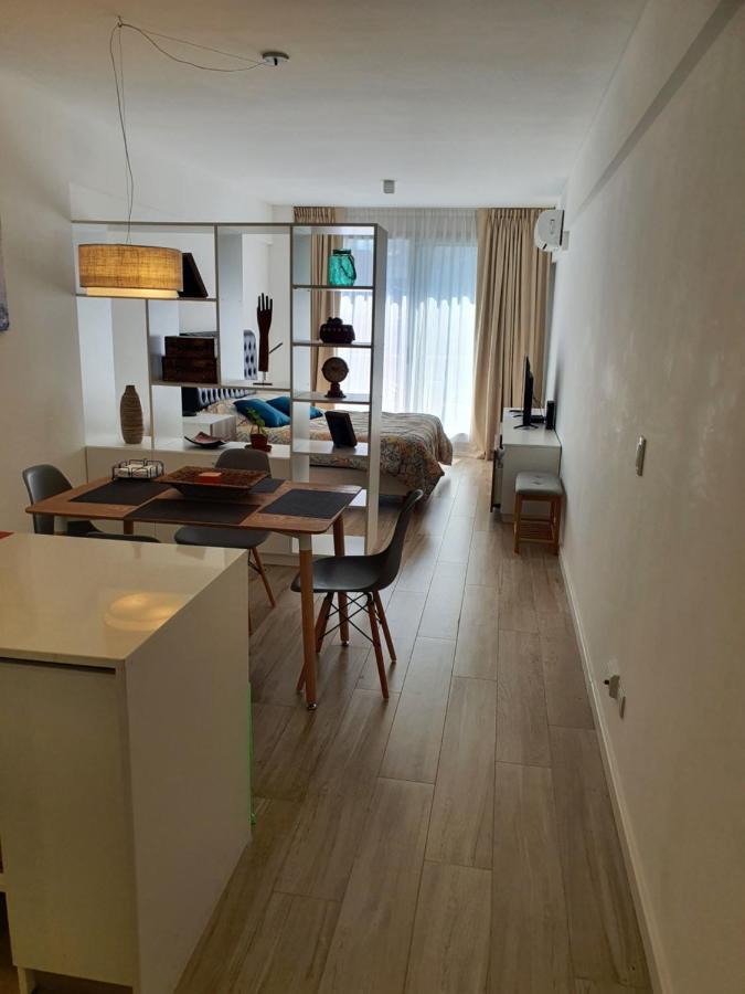 Exclusivo Estudio A Metros De La Rural Y La Embajada Буенос Айрес Екстериор снимка
