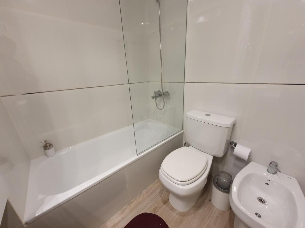 Exclusivo Estudio A Metros De La Rural Y La Embajada Буенос Айрес Екстериор снимка