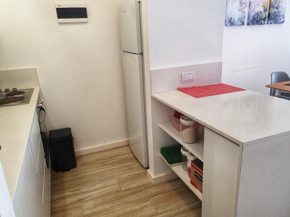 Exclusivo Estudio A Metros De La Rural Y La Embajada Буенос Айрес Екстериор снимка